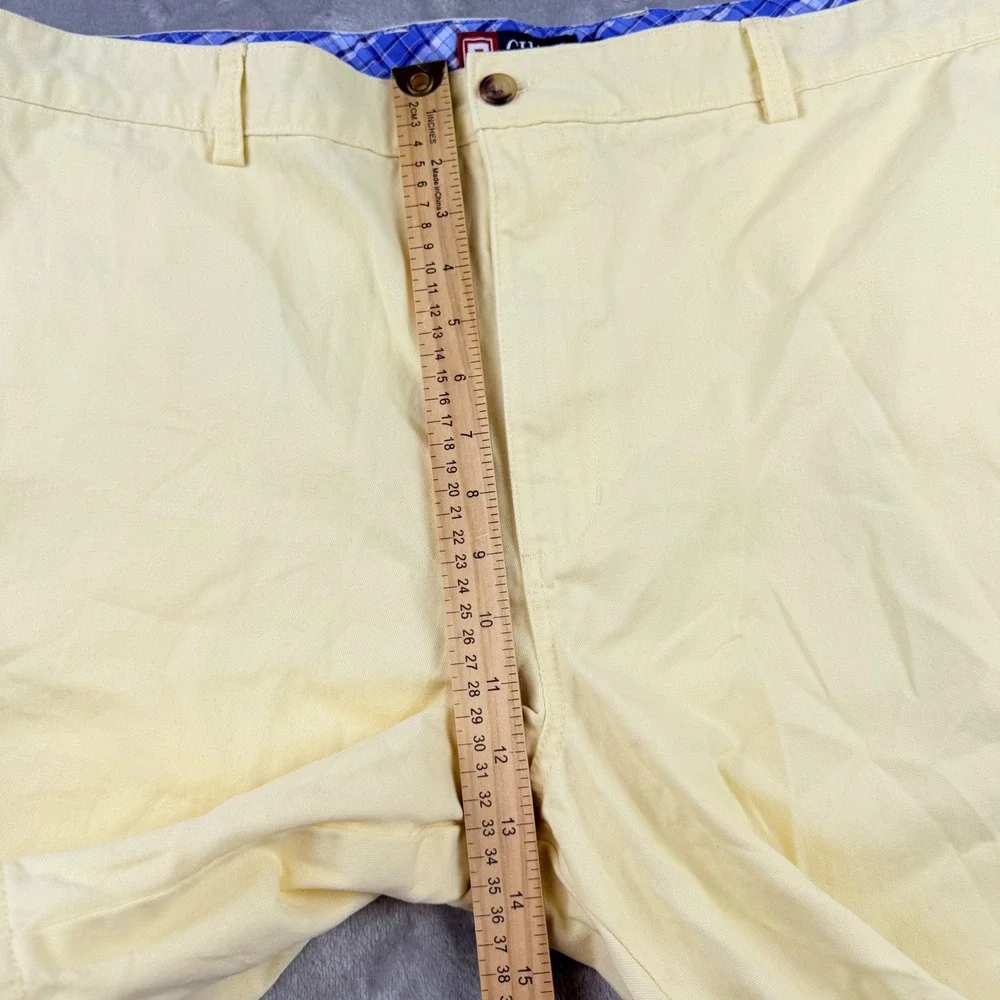 Chaps Men's Size 42 Flat Front Chino Shorts Yellow Cotton
